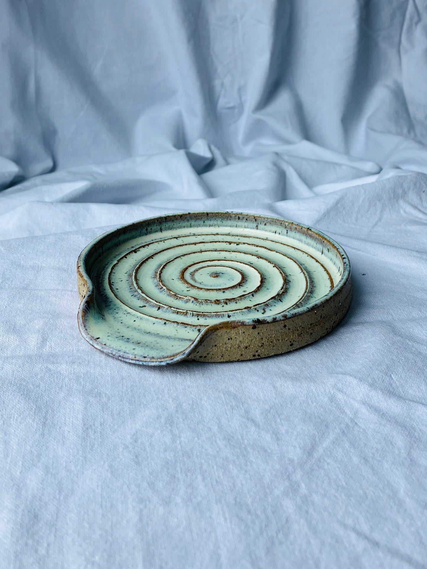Spoon rest